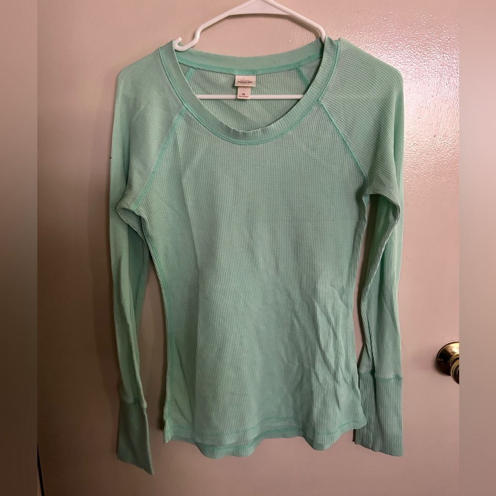 Mossimo thermal lightweight tee
